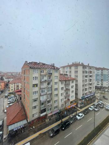 Güvenay - Çorum Ulukavak Mah. Fatih Caddesi Üzerin de Satılık 4+1 Daire 