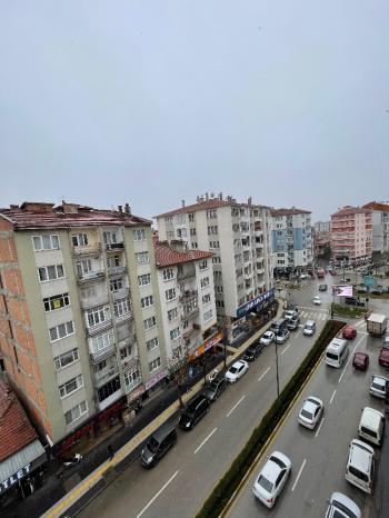 Güvenay - Çorum Ulukavak Mah. Fatih Caddesi Üzerin de Satılık 4+1 Daire 