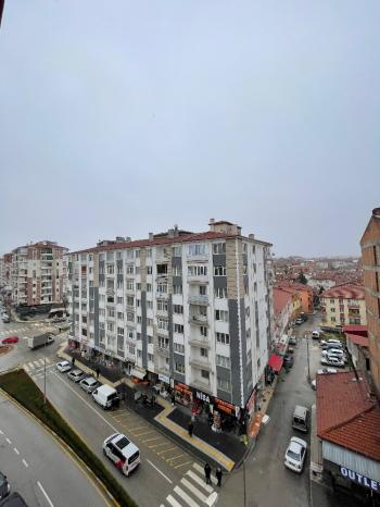Güvenay - Çorum Ulukavak Mah. Fatih Caddesi Üzerin de Satılık 4+1 Daire 