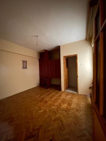 Güvenay - Çorum Ulukavak Mah. Fatih Caddesi Üzerin de Satılık 4+1 Daire 