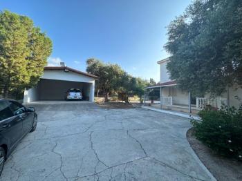 Girne Ozanköyde Dağ Deniz Manzaralı 5+1 Satılık Müstakil Villa