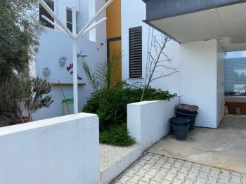 YENİKENT'DE SATILIK  HAVUZLU EŞYALI LUX VİLLA