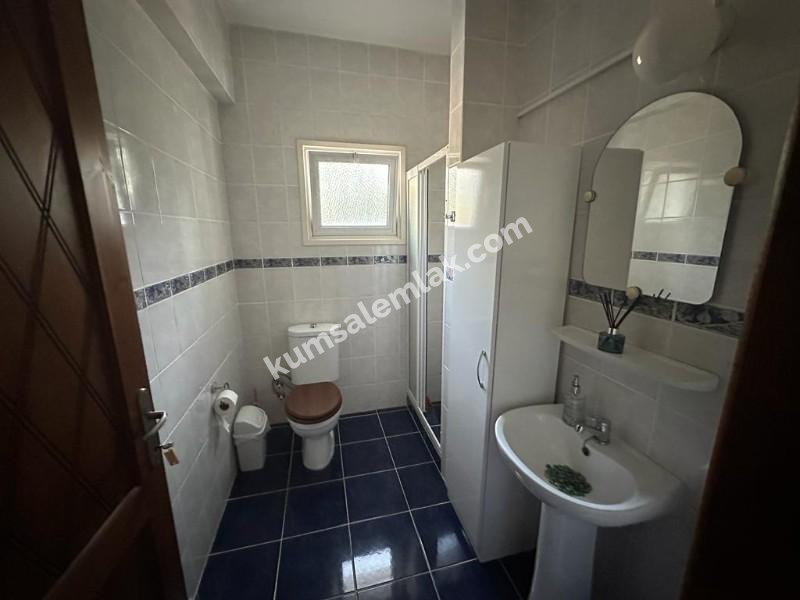 Girne Ozanköyde Dağ Deniz Manzaralı 5+1 Satılık Müstakil Villa