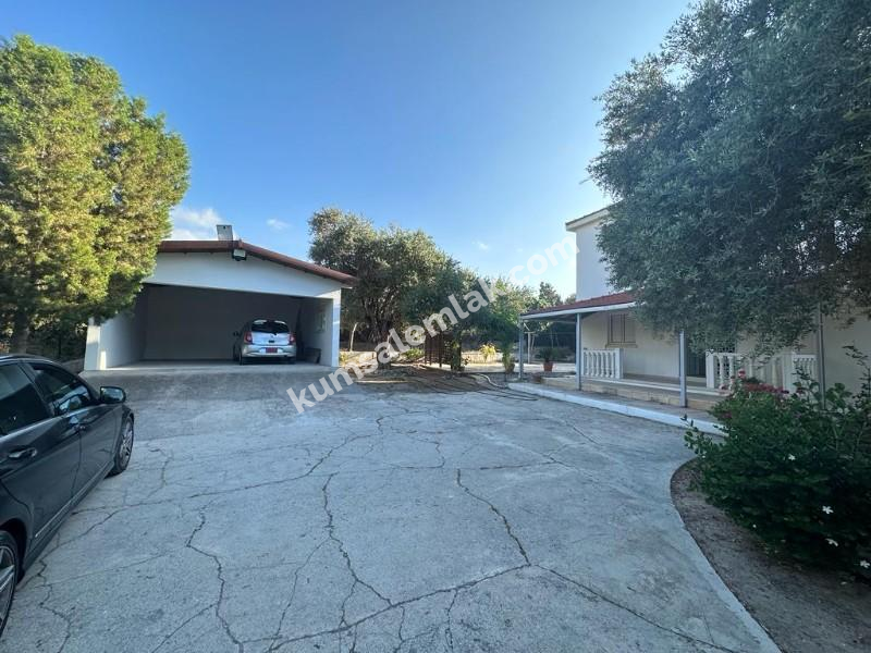 Girne Ozanköyde Dağ Deniz Manzaralı 5+1 Satılık Müstakil Villa