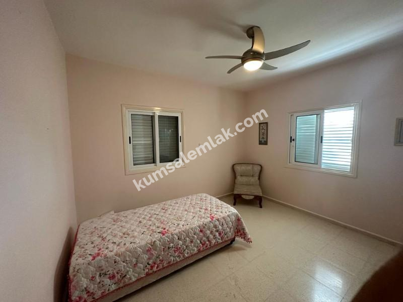 Girne Ozanköyde Dağ Deniz Manzaralı 5+1 Satılık Müstakil Villa