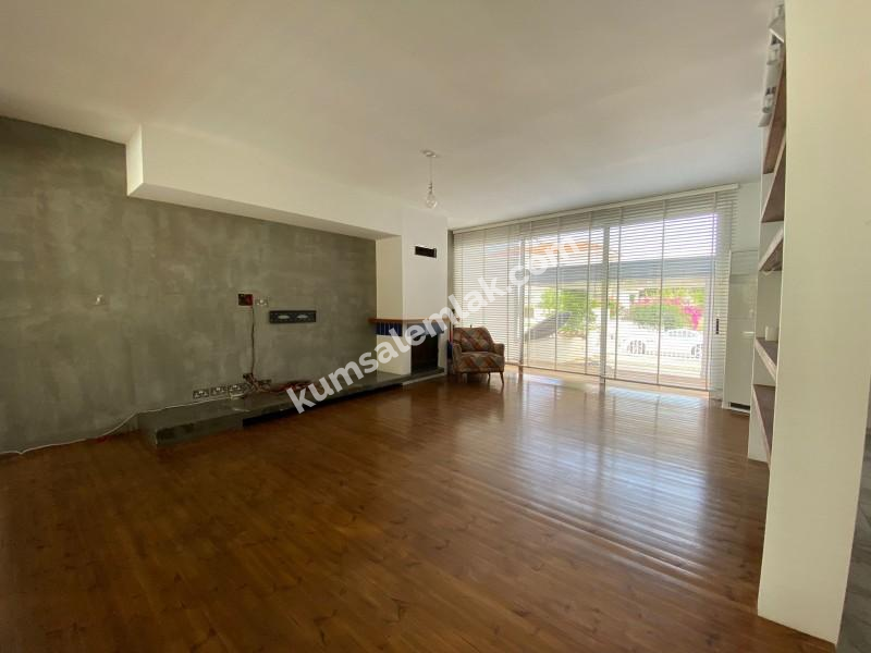 YENİKENT'DE SATILIK  HAVUZLU EŞYALI LUX VİLLA