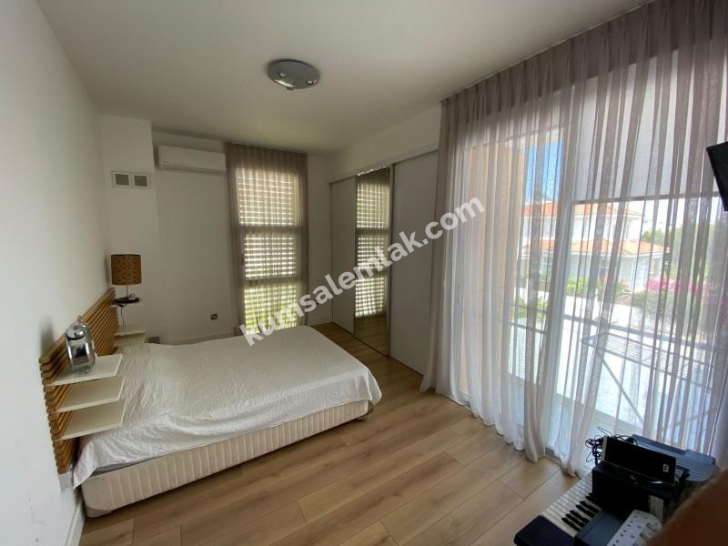 YENİKENT'DE SATILIK  HAVUZLU EŞYALI LUX VİLLA