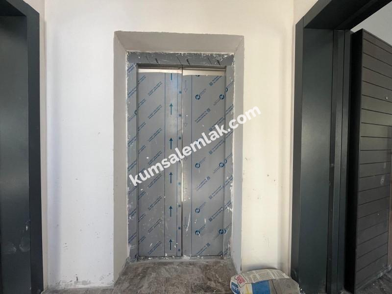 KÜÇÜKKAYMAKLI BÖLGESİNDE SATILIK YENİ SIFIR DAİRE