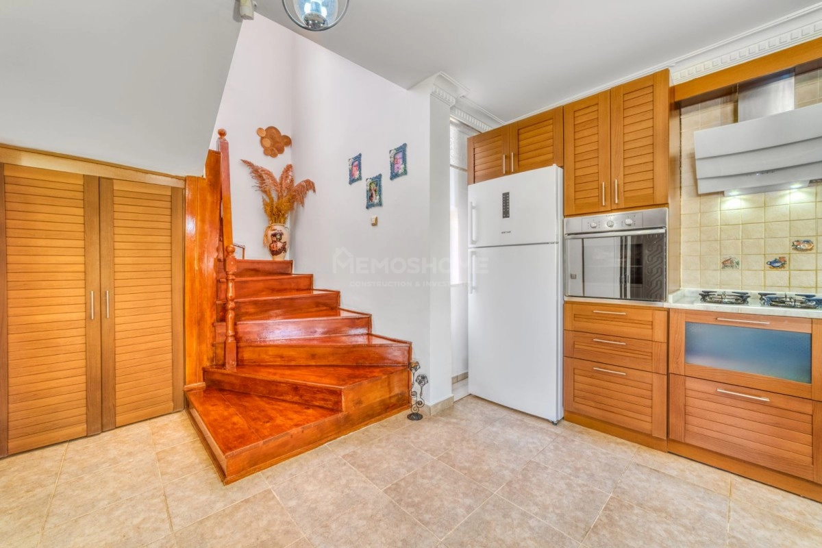 3+1 Villa mit Garten Meernah