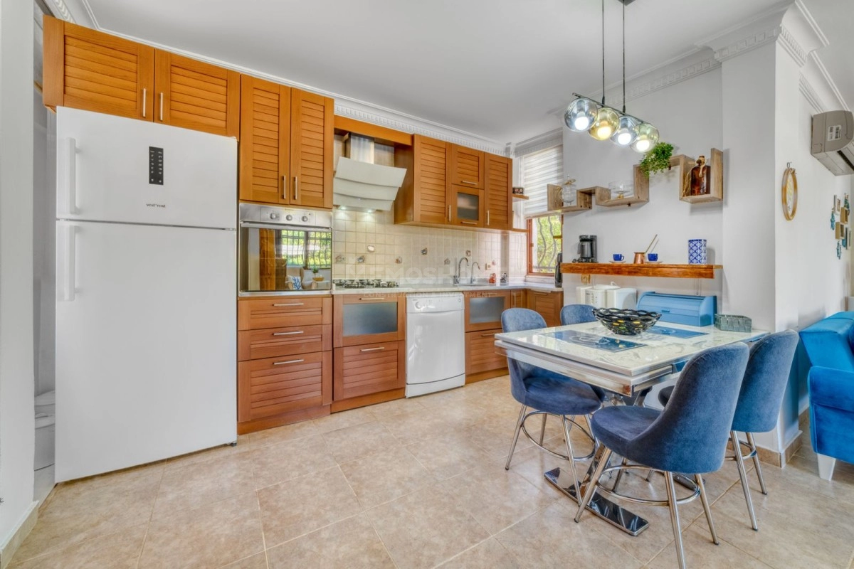 3+1 Villa mit Garten Meernah