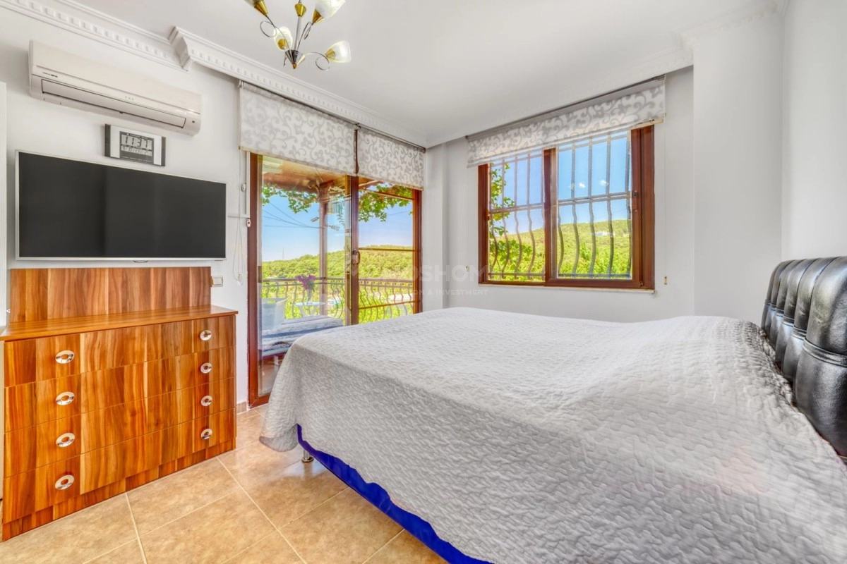 3+1 Villa mit Garten Meernah