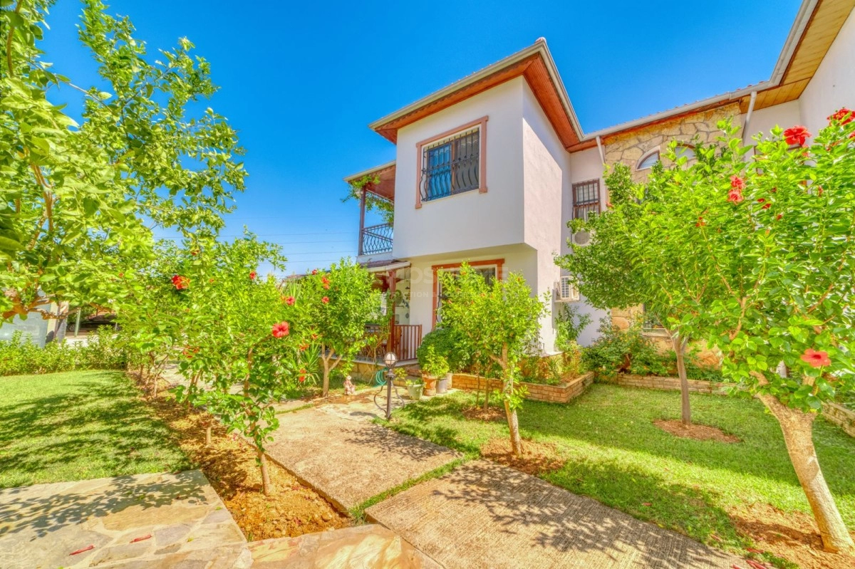 3+1 Villa mit Garten Meernah