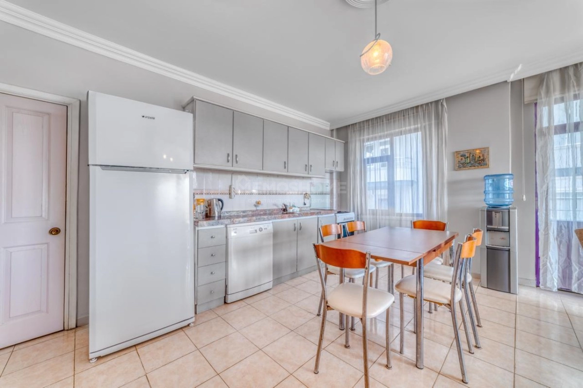 Mahmutlar Denize Sıfır 3+1 Daire