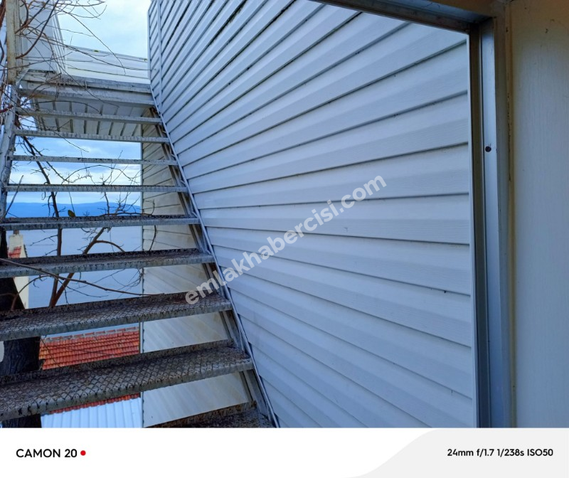 MUDANYA, KUMYAKA PLAJA YAKIN, FULL DENİZ GÖRÜR SATILIK MÜSTAKİL TAPULU BAHÇELİ 2 KATLI EV