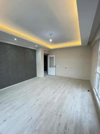  AFYON ÜÇOK EMLAKTAN KANLICA MAH SIFIR 2+1 85M² TEMİZ BAKIMLI KİRALIK DAİRE 
