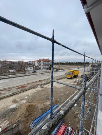 AFYON ÜÇOK EMLAKTAN GÜMÜŞKENT BEYAZIT MAH SATILIK SIFIR LÜX 3+1 GENİŞ DAİRELER