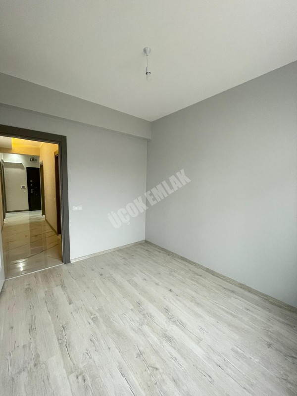  AFYON ÜÇOK EMLAKTAN KANLICA MAH SIFIR 2+1 85M² TEMİZ BAKIMLI KİRALIK DAİRE 