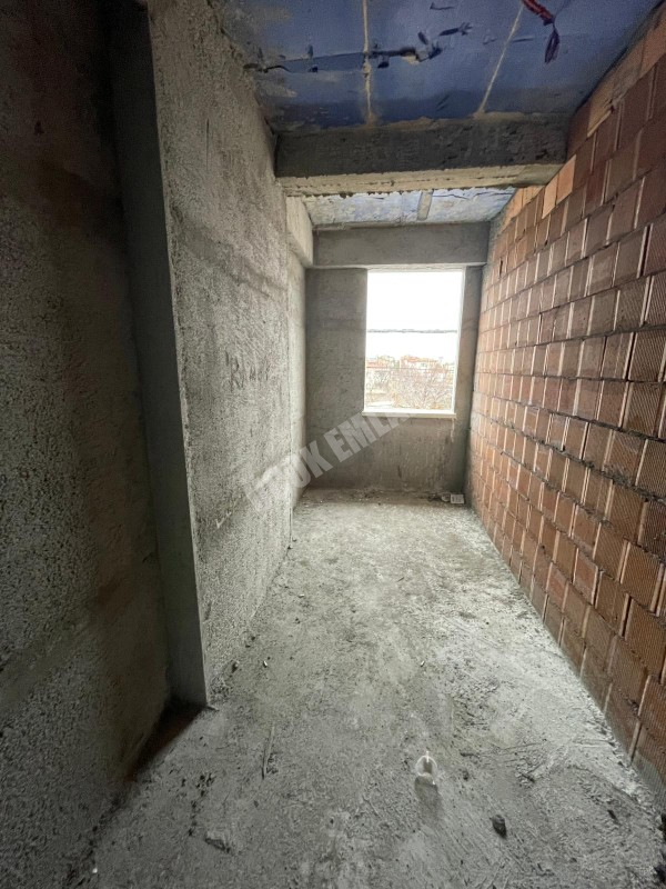 AFYON ÜÇOK EMLAKTAN GÜMÜŞKENT BEYAZIT MAH SATILIK SIFIR LÜX 3+1 GENİŞ DAİRELER