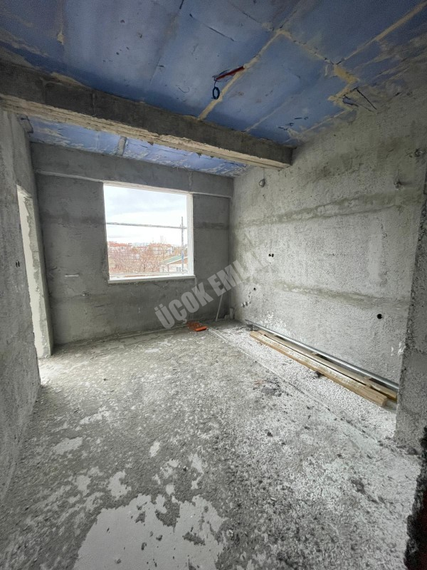 AFYON ÜÇOK EMLAKTAN GÜMÜŞKENT BEYAZIT MAH SATILIK SIFIR LÜX 3+1 GENİŞ DAİRELER