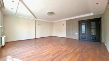 Elmas’tan Viranşehir’de Emsalsiz Metraj Havuzlu 4+1