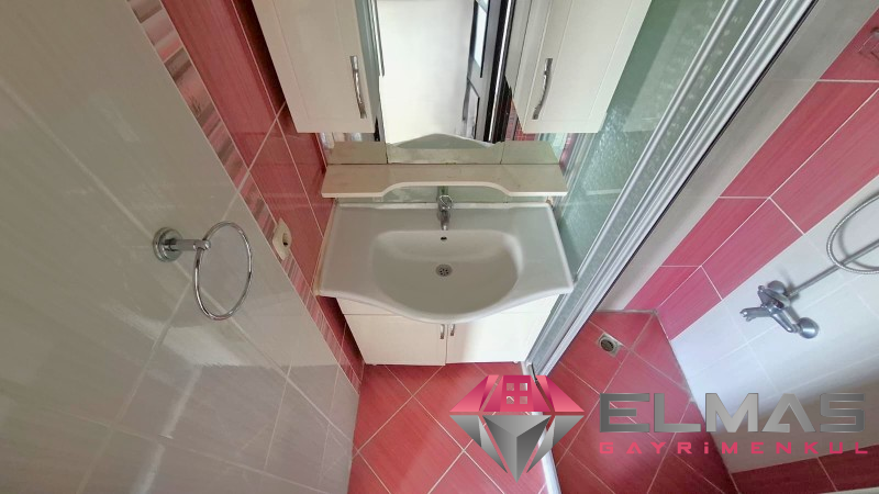 Elmas’tan Viranşehir’de Merkezi Konumda Geniş Metraj 4+1