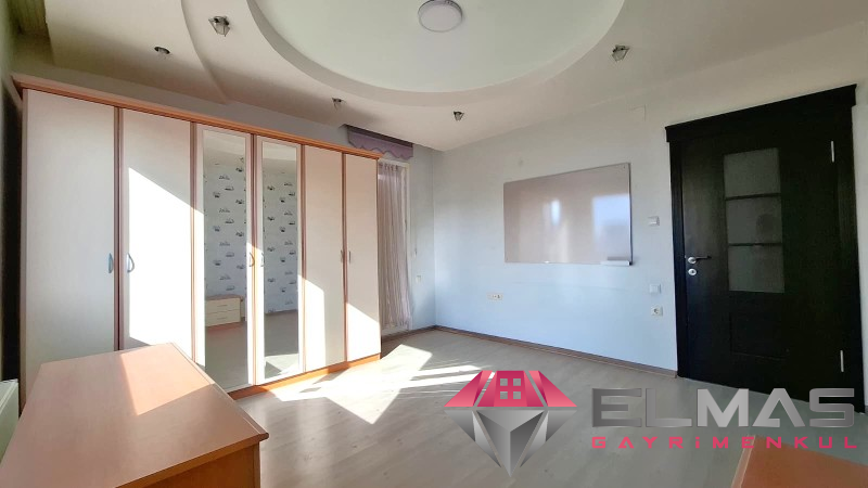 Elmas’tan Viranşehir’de Merkezi Konumda Geniş Metraj 4+1