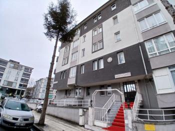 GÜVENAY - ÇORUM GÜLABİBEY MAH. EKİN CADDESİ ÜZERİNDE SATILIK 3+1 DAİRE 