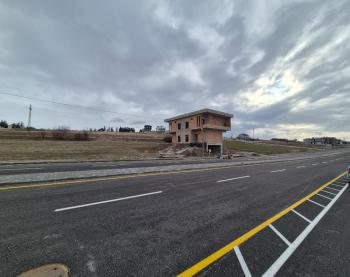 GÜVENAY - ÇORUM SİLMKENT VEFA SİTESİ CİVARI SATILIK VİLLA ARSASI