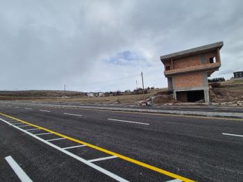 GÜVENAY - ÇORUM SİLMKENT VEFA SİTESİ CİVARI SATILIK VİLLA ARSASI