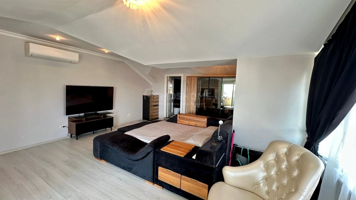 Luxus 4+1 Maisonette Oba Olive