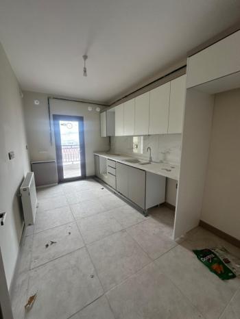 AFYON ÜÇOK EMLAKTAN KANLICA MAH GÖKÇE TOKİDE 3+1 130M² KİRALIK SIFIR TEMİZ BAKIMLI DAİRE 