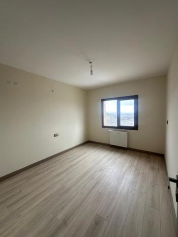 AFYON ÜÇOK EMLAKTAN KANLICA MAH GÖKÇE TOKİDE 3+1 130M² KİRALIK SIFIR TEMİZ BAKIMLI DAİRE 