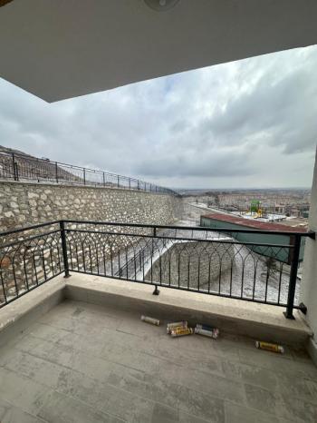 AFYON ÜÇOK EMLAKTAN KANLICA MAH GÖKÇE TOKİDE 3+1 130M² KİRALIK SIFIR TEMİZ BAKIMLI DAİRE 
