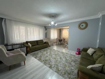 AFYON ÜÇOK EMLAKTAN HARBİŞ KOCATEPE MAH SATILIK FIRSAT BAKIMLI 3+1 GENİŞ SİTE İÇERİSİNDE DAİRE