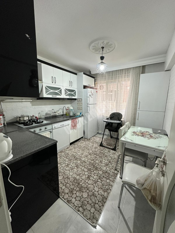 AFYON ÜÇOK EMLAKTAN HARBİŞ KOCATEPE MAH SATILIK FIRSAT BAKIMLI 3+1 GENİŞ SİTE İÇERİSİNDE DAİRE