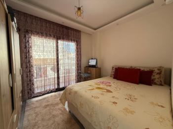  DİDİM ALTINKUM MAHALLESİ'NDE BALKONLU SATILIK 1+1 DAİRE