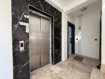  DİDİM ALTINKUM MAHALLESİ'NDE BALKONLU SATILIK 1+1 DAİRE