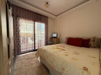  DİDİM ALTINKUM MAHALLESİ'NDE BALKONLU SATILIK 1+1 DAİRE