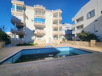 DİDİM ALTINKUM MAHALLESİ’NDE HAVUZ CEPHELİ SATILIK 2+1 DAİRE