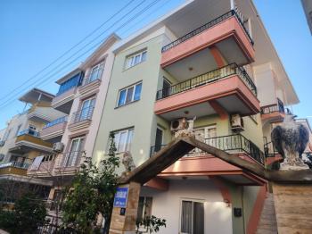  DİDİM ALTINKUM MAHALLESİ’NDE DENİZE YÜRÜME MESAFESİNDE   ÇİFT BALKONLU SATILIK 2+1 AYRI MUTFAKLI DAİRE