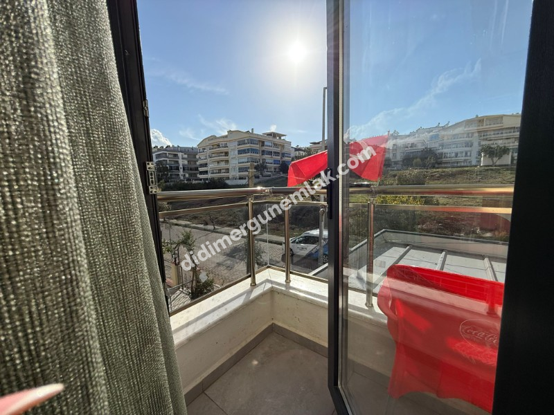  DİDİM ALTINKUM MAHALLESİ'NDE BALKONLU SATILIK 1+1 DAİRE
