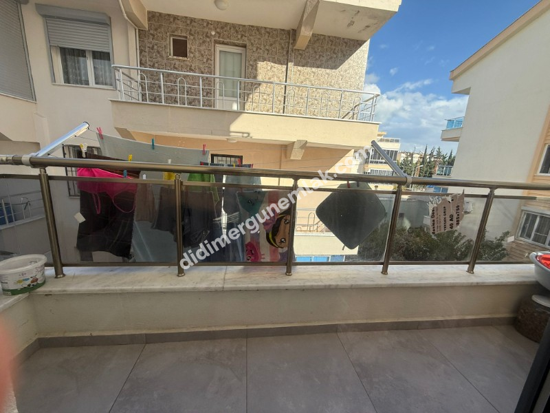  DİDİM ALTINKUM MAHALLESİ'NDE BALKONLU SATILIK 1+1 DAİRE