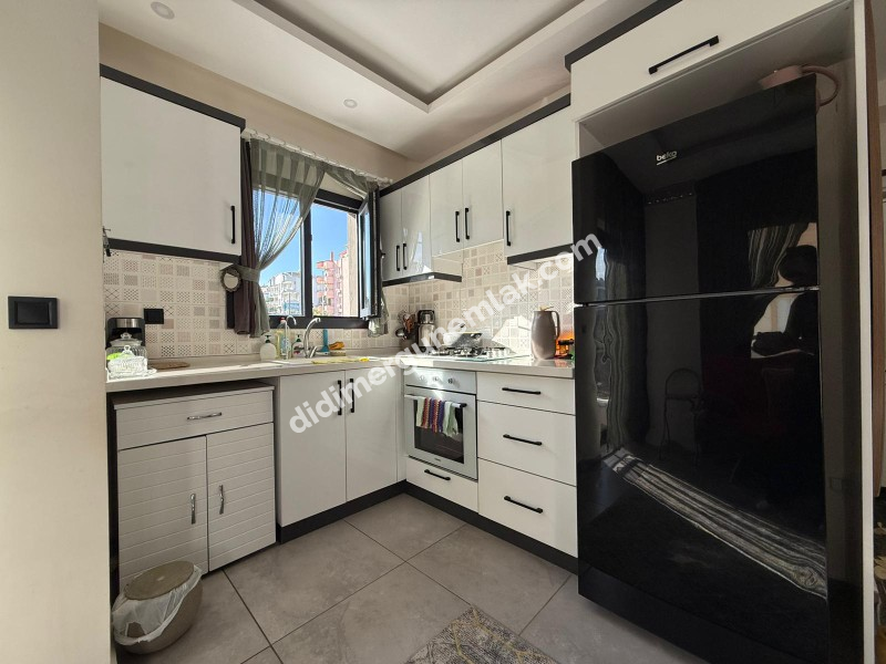  DİDİM ALTINKUM MAHALLESİ'NDE BALKONLU SATILIK 1+1 DAİRE