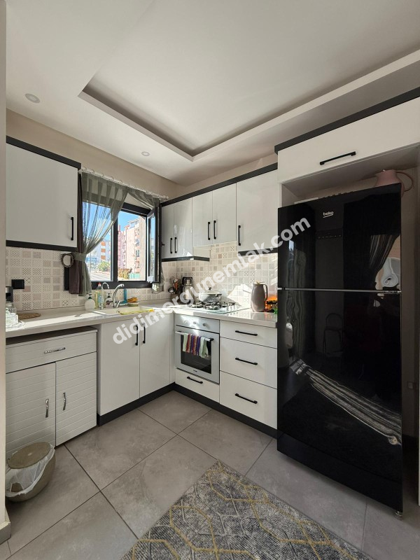  DİDİM ALTINKUM MAHALLESİ'NDE BALKONLU SATILIK 1+1 DAİRE