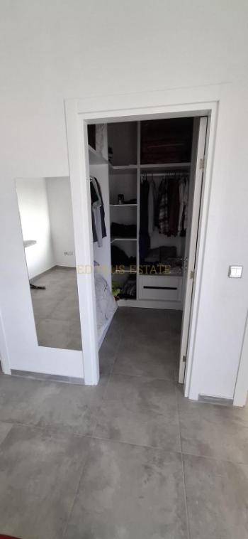 Lefkoşa Demirhan'da (Erülkü Arkası) 140 m2 Ebeveyn Banyolu Satılık 3+1 Daire