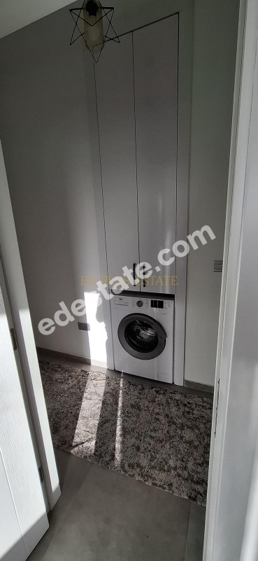 Lefkoşa Demirhan'da (Erülkü Arkası) 140 m2 Ebeveyn Banyolu Satılık 3+1 Daire