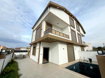 Didim Hisar Mahallesinde Satılık Eşyalı 3+1 Villa
