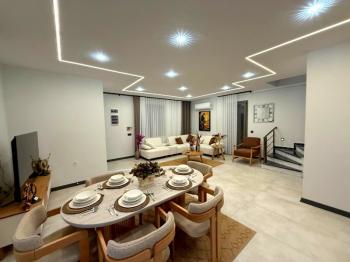 Didim Hisar Mahallesinde Satılık Eşyalı 3+1 Villa