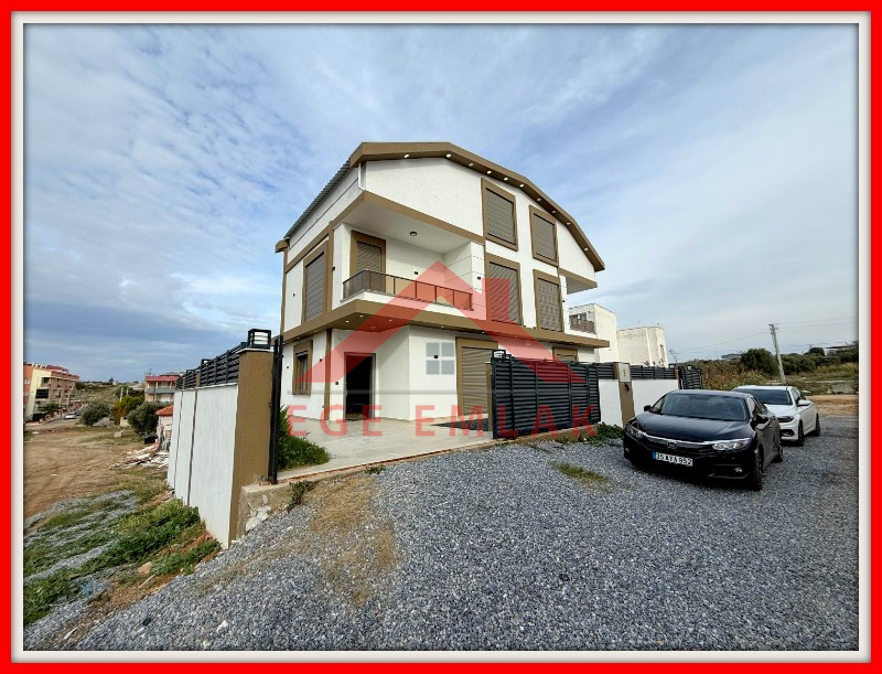 Didim Hisar Mahallesinde Satılık Eşyalı 3+1 Villa