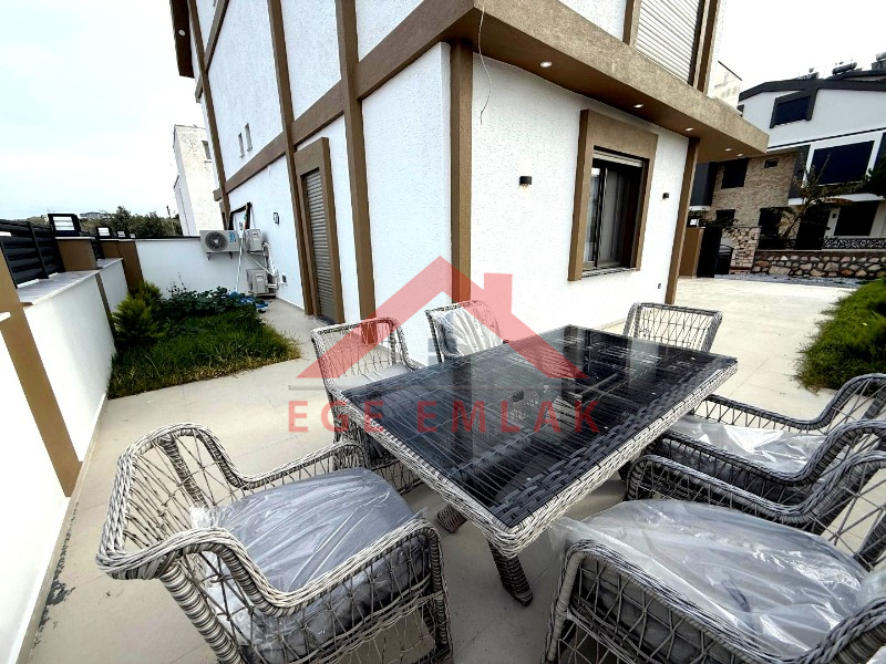 Didim Hisar Mahallesinde Satılık Eşyalı 3+1 Villa